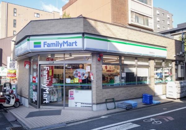 パラドール四条烏丸グレイス コンビニ