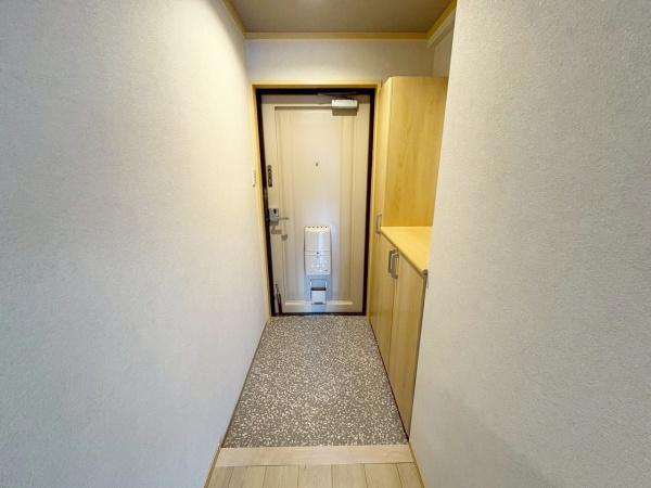 トーカンマンション帝塚山 現地写真（玄関）
