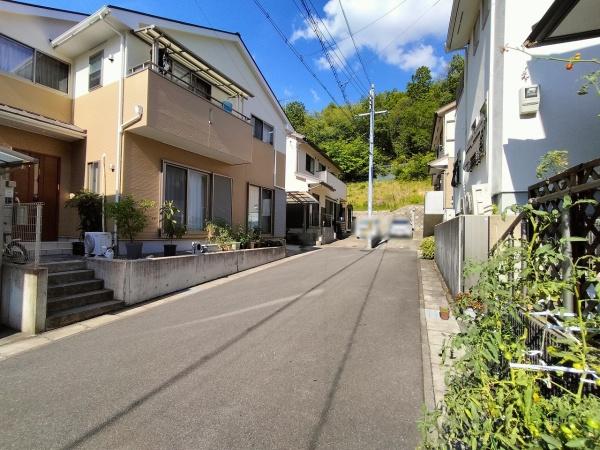 京都市北区大北山原谷乾町　中古戸建 現地写真（前面道路含む現地写真）