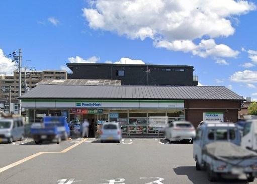 京都市伏見区西大文字町　中古戸建 コンビニ