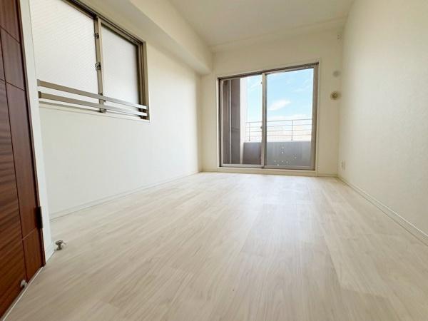 エルシア東加賀屋 内観写真（リビング以外の居室）