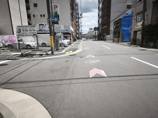 京都市右京区西院西平町　古家付売土地 現地写真（前面道路含む現地写真）