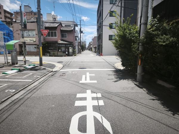 京都市右京区西院西平町　古家付売土地 現地写真（前面道路含む現地写真）