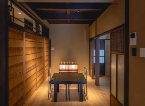 京都市左京区吉田中大路町　中古テラスハウス 内観写真（リビング）
