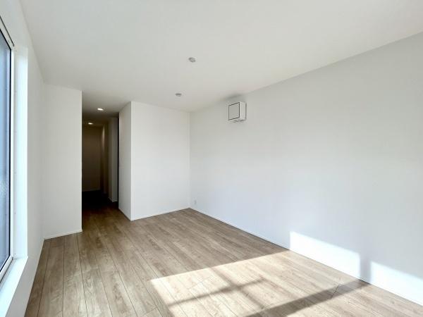 堺市中区福田第3期3号棟　中古戸建 内観写真（リビング以外の居室）