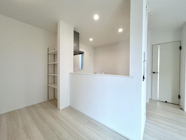 堺市中区福田第3期2号棟　中古戸建 内観写真（キッチン）