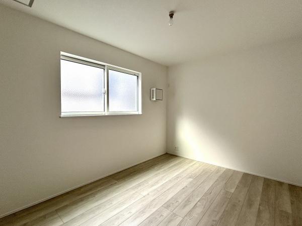 堺市中区福田第3期1号棟　中古戸建 内観写真（リビング以外の居室）