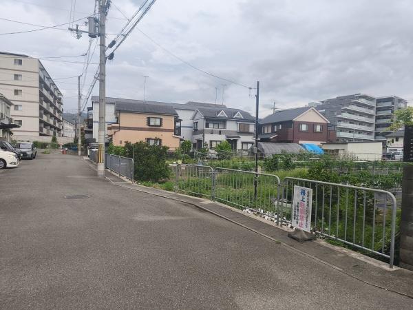 京都市山科区西野左義長町　中古戸建 現地写真（前面道路含む現地写真）