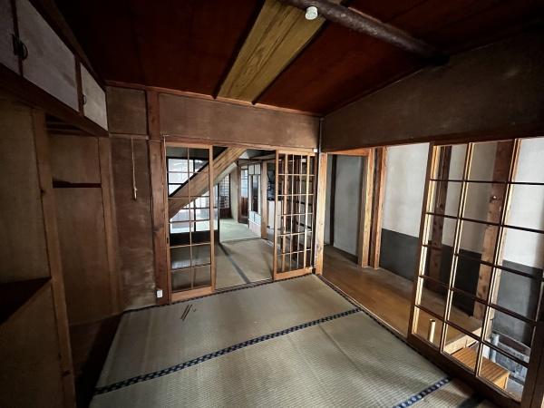 京都市上京区東西俵屋町　中古テラスハウス 内観写真（リビング以外の居室）