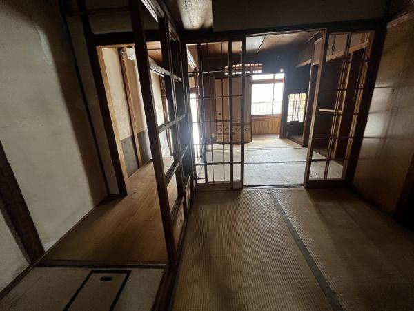 京都市上京区東西俵屋町　中古テラスハウス 内観写真（リビング以外の居室）