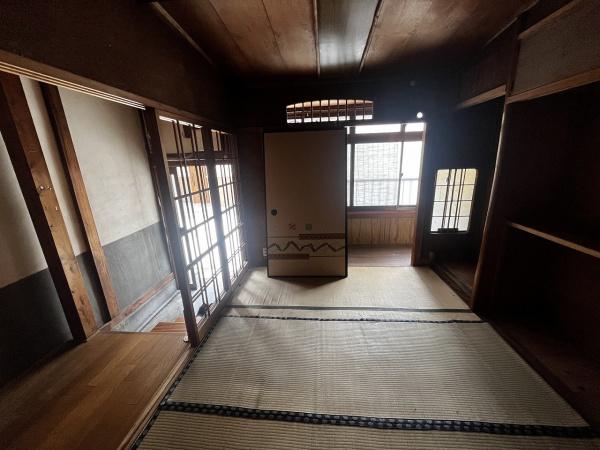 京都市上京区東西俵屋町　中古テラスハウス 内観写真（リビング以外の居室）