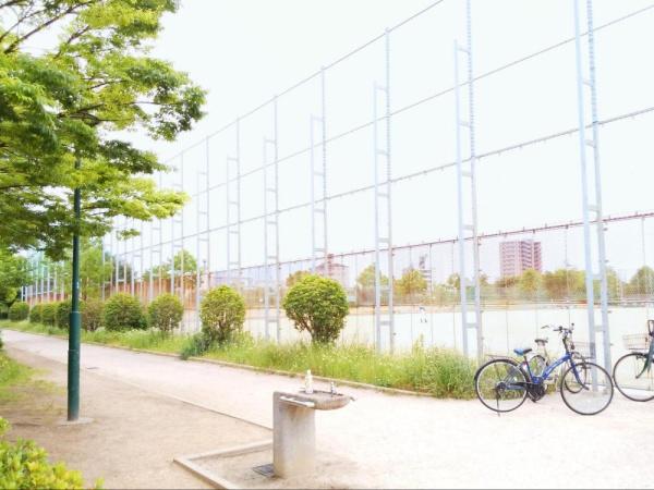 ユニハイム平野北 公園