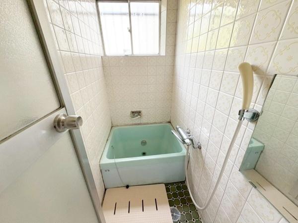 大阪市住吉区庭井1丁目　中古戸建 内観写真（浴室）
