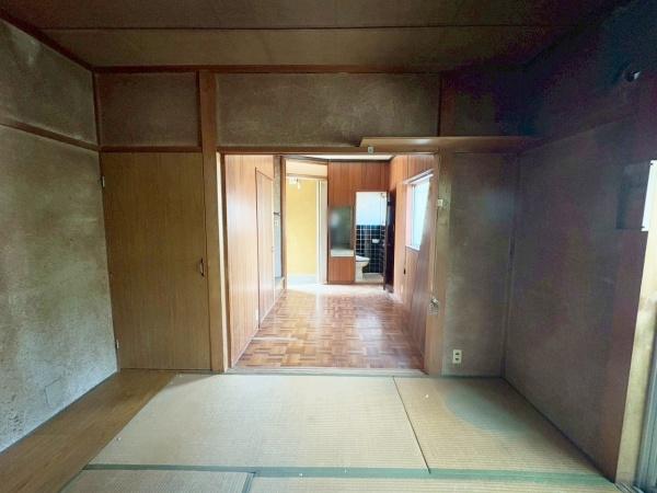大阪市住吉区庭井1丁目　中古戸建 内観写真（リビング以外の居室）