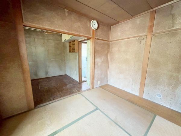 大阪市住吉区庭井1丁目　中古戸建 内観写真（リビング以外の居室）