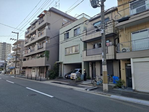 大阪市東淀川区豊里6丁目　中古戸建 現地写真（前面道路含む現地写真）