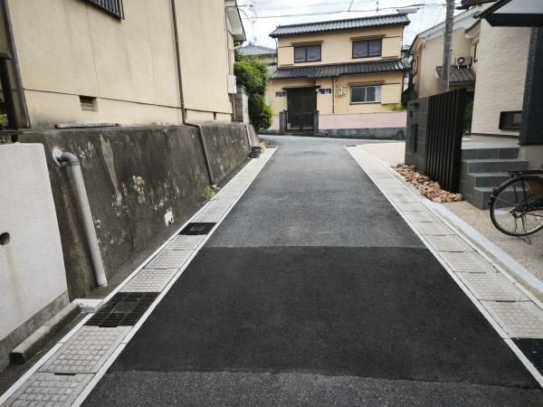 宇治市広野町桐生谷　古家付売土地 現地写真（前面道路含む現地写真）