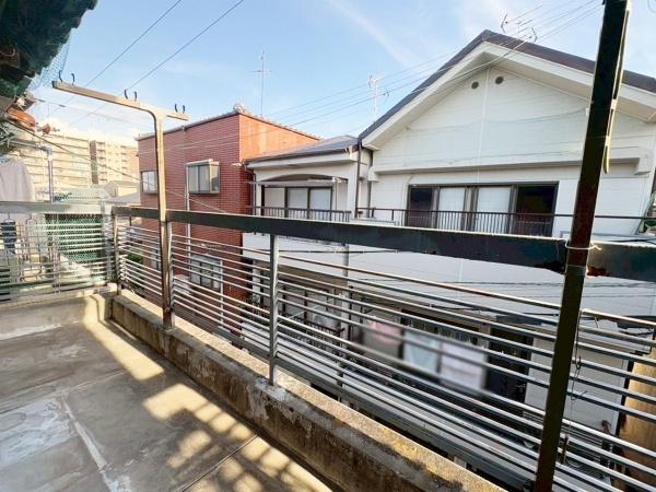 大阪市平野区平野東1丁目　中古戸建 現地写真（バルコニー）