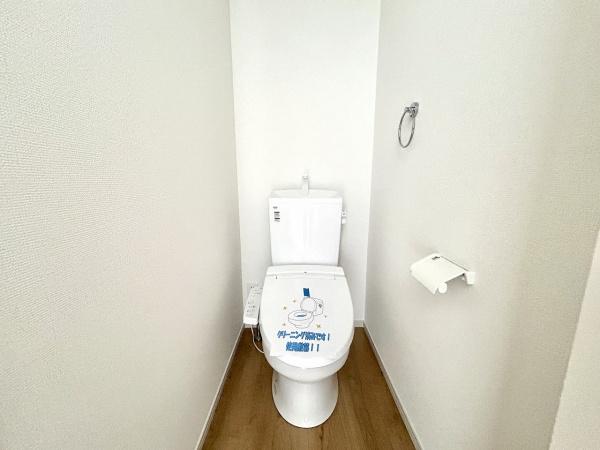 堺市東区野尻町　新築戸建 内観写真（トイレ）