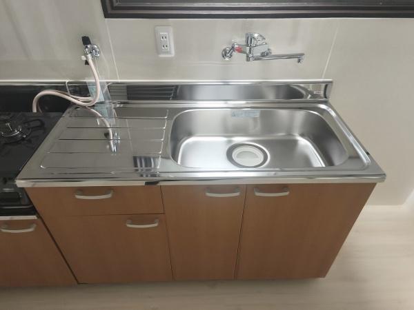 京都市山科区椥辻封シ川町　中古戸建 内観写真（キッチン）