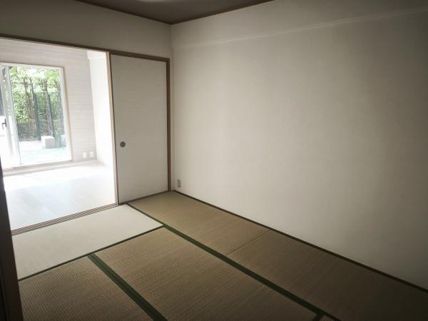 ディオ・フェルティ丹波橋右芳館 内観写真（リビング以外の居室）