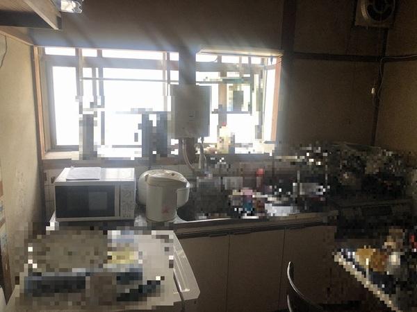 兵庫県尼崎市南武庫之荘12丁目　中古戸建 内観写真（キッチン）