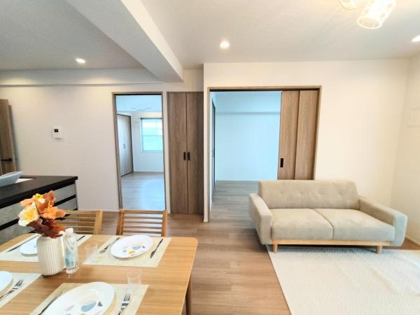 ルミエール桂川 内観写真（リビング）