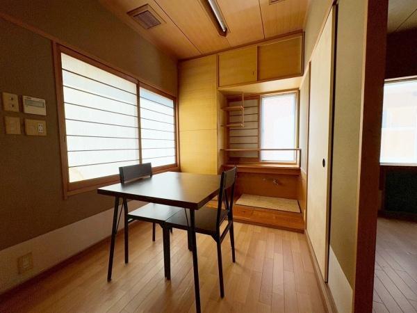 大阪市平野区平野南1丁目　中古戸建 内観写真（リビング以外の居室）