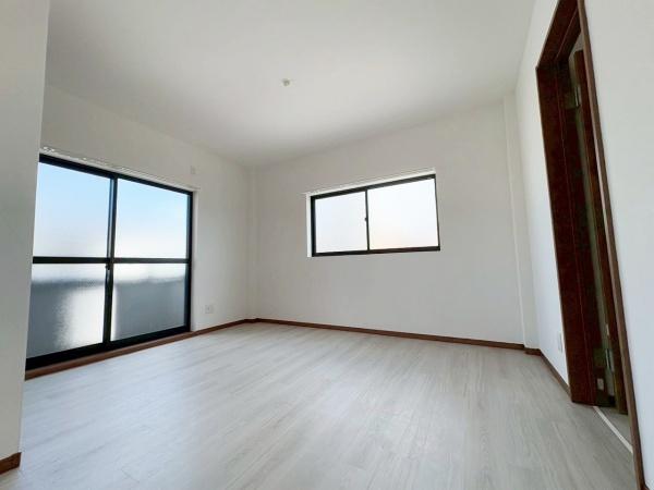 大阪市生野区巽南5丁目　中古戸建 内観写真（リビング）
