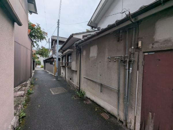 京都市左京区北白川東久保田町　古家付売土地 現地写真（前面道路含む現地写真）