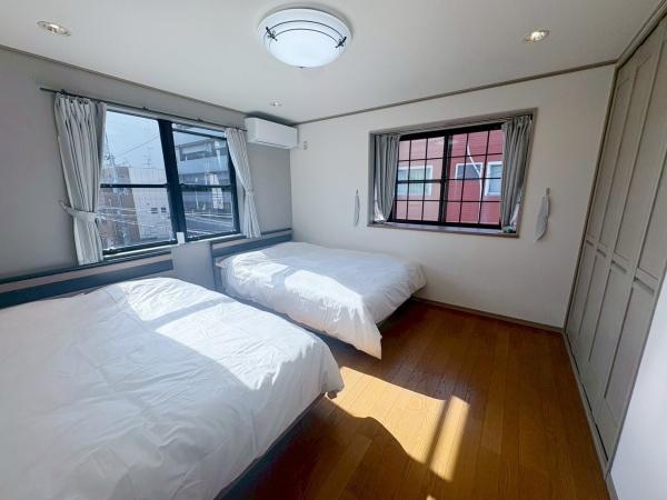 大阪市西成区橘1丁目　中古戸建 内観写真（リビング以外の居室）