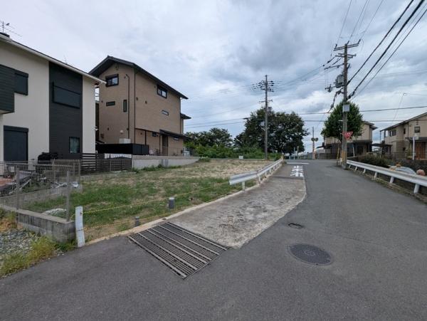 京都市右京区梅津中村町　建築条件無売土地 現地写真（前面道路含む現地写真）