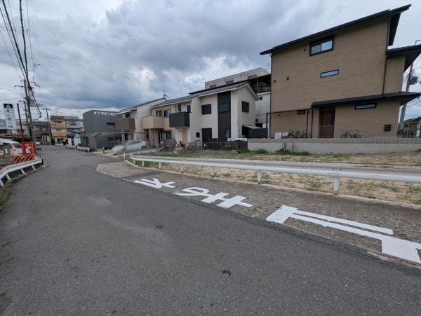 京都市右京区梅津中村町　建築条件無売土地 現地写真（前面道路含む現地写真）
