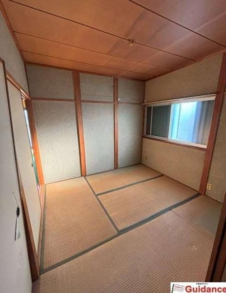 堺市東区草尾　中古戸建 内観写真（リビング以外の居室）