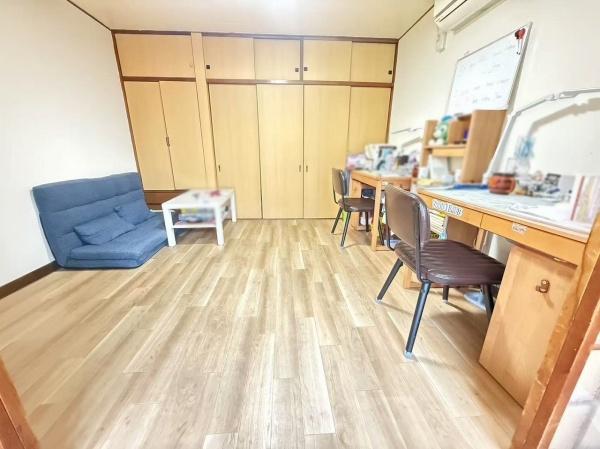大阪市西成区梅南1丁目　中古テラスハウス 内観写真（リビング以外の居室）