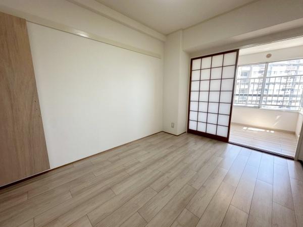 近鉄南港ガーデンハイツ24号棟 内観写真（リビング以外の居室）