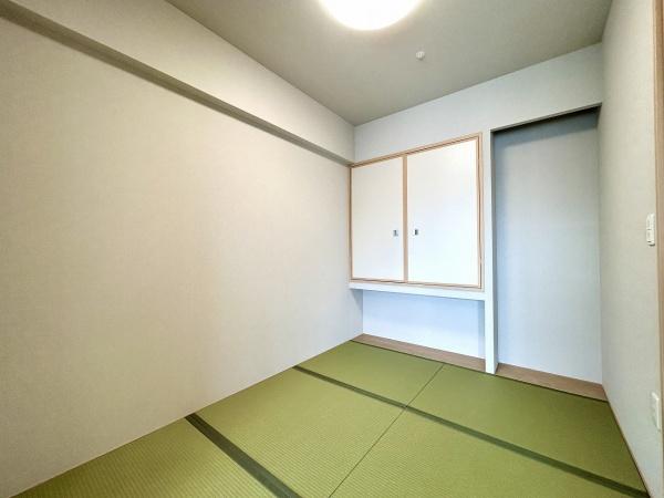 グランクラッセ上野芝向ヶ丘 内観写真（リビング以外の居室）