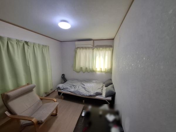 大阪市淀川区加島2丁目　中古戸建 内観写真（リビング以外の居室）