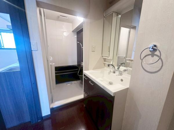 東部コーポ住宅1号棟 内観写真（洗面台・洗面所）