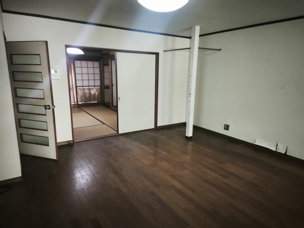 京都市東山区今熊野南日吉町　中古戸建 内観写真（リビング）