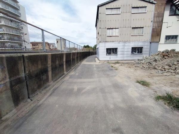 大阪市鶴見区中茶屋1丁目B号棟　新築戸建 現地写真（前面道路含む現地写真）