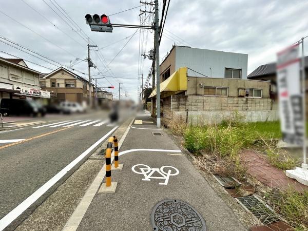 堺市中区深井中町　売土地 現地写真（前面道路含む現地写真）