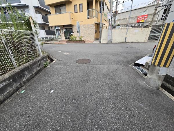豊中市石橋麻田町　中古戸建 現地写真（前面道路含む現地写真）