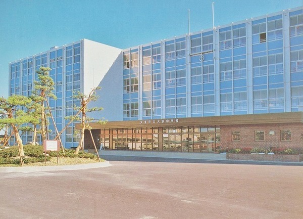 堺市堺区寺地町西2丁2号棟　新築戸建 中学校