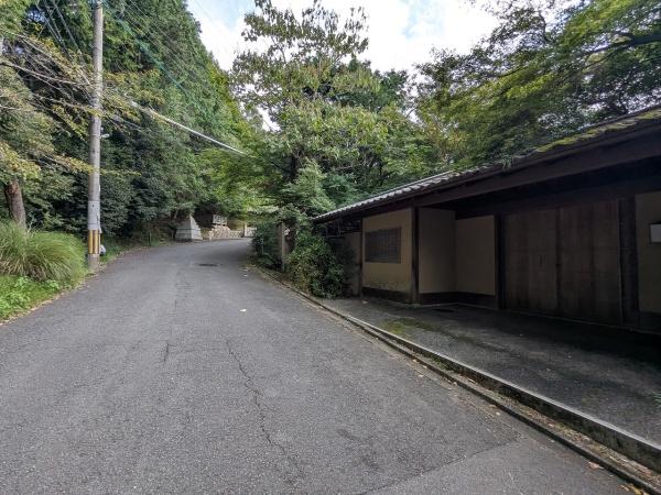 京都市左京区一乗寺松原町　古家付売土地 現地写真（前面道路含む現地写真）