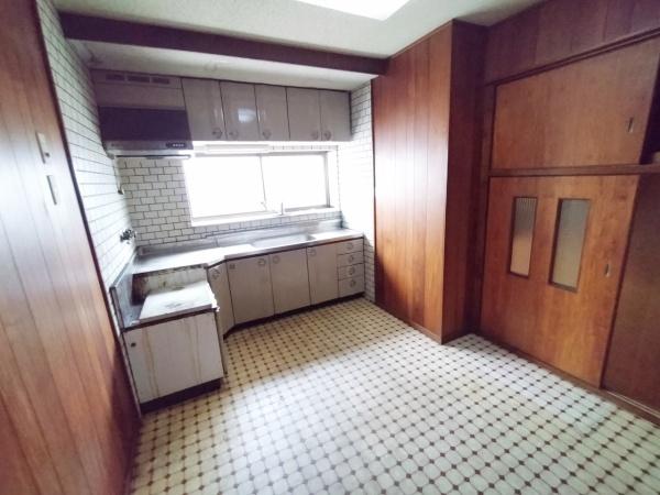 大阪市西淀川区佃2丁目　中古戸建 内観写真（キッチン）