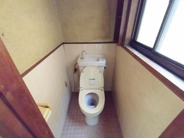 大阪市西淀川区佃2丁目　中古戸建 内観写真（トイレ）