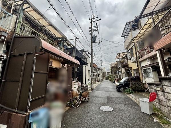 堺市西区浜寺石津町西4丁　中古テラスハウス 現地写真（前面道路含む現地写真）