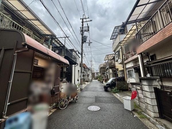 堺市西区浜寺石津町西4丁　中古テラスハウス 現地写真（前面道路含む現地写真）