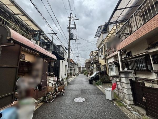 堺市西区浜寺石津町西4丁　中古テラスハウス 現地写真（前面道路含む現地写真）